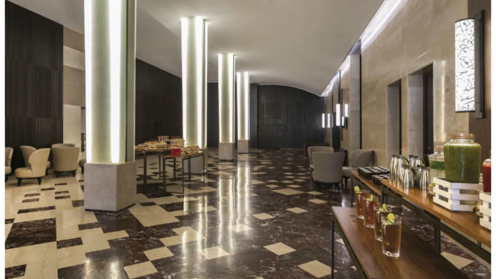 Moevenpick Hotel Du Lac Τύνιδα